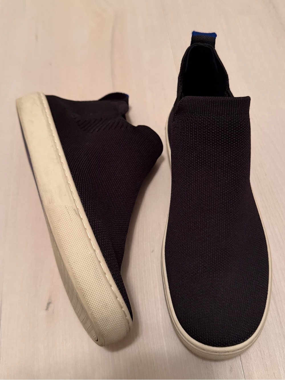 Rothy's Black Knit Slip-On Shoes Size 6